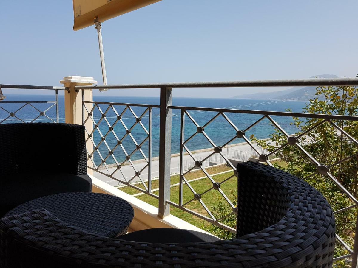 Villa Serafeim 키미 외부 사진